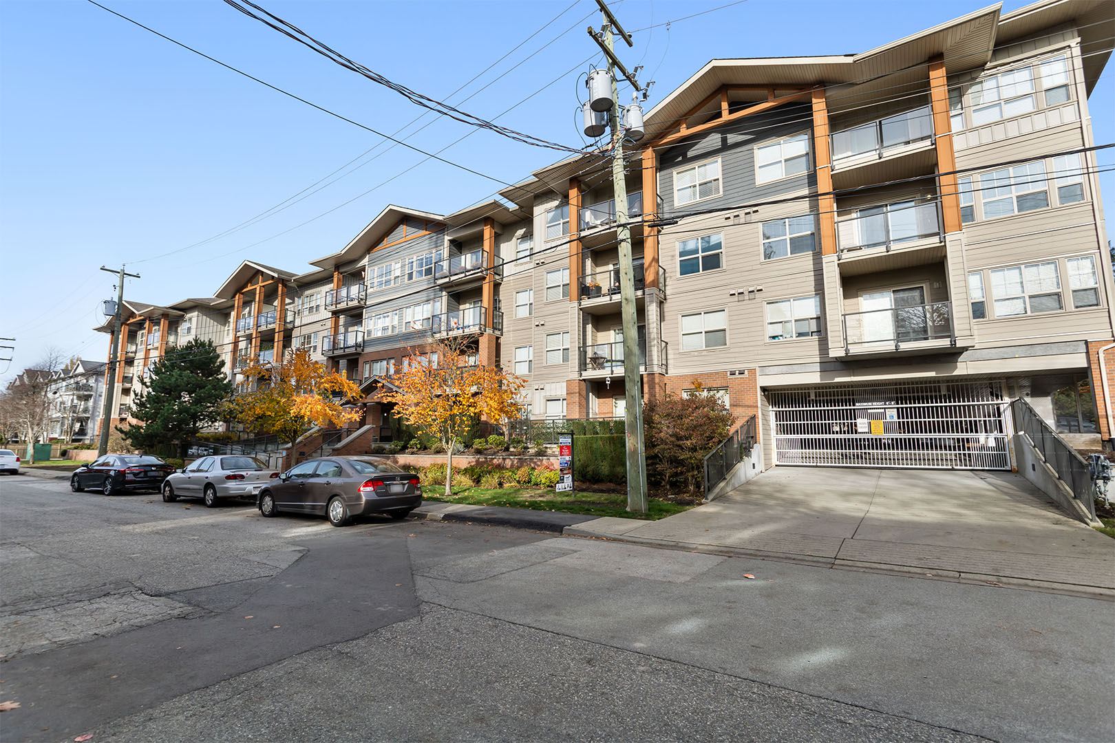 Laundry closet with stacked washer and dryer